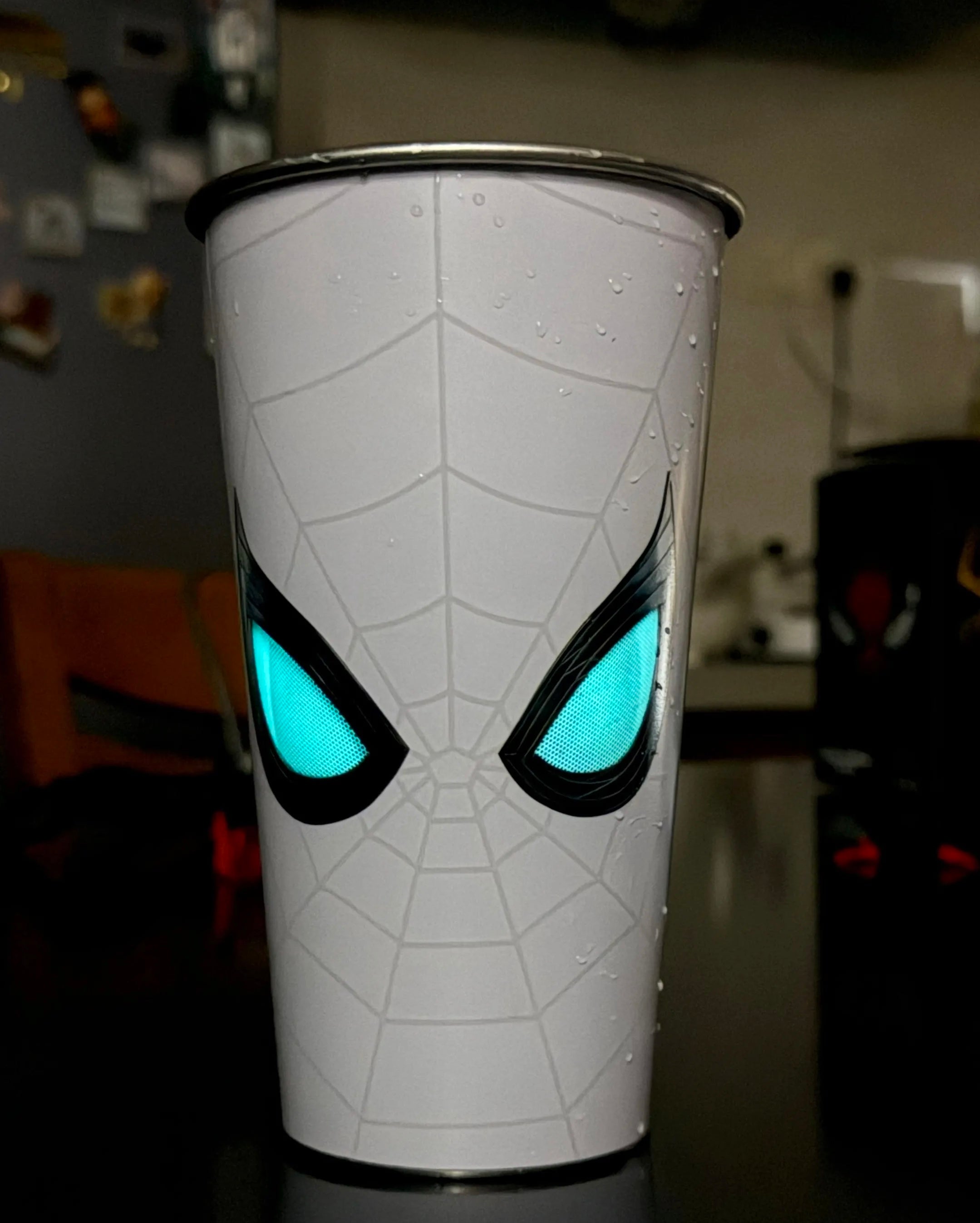 Spider Man co branded color changing cup, a cup that will change color when filled with ice cubes,Starting school water cup
