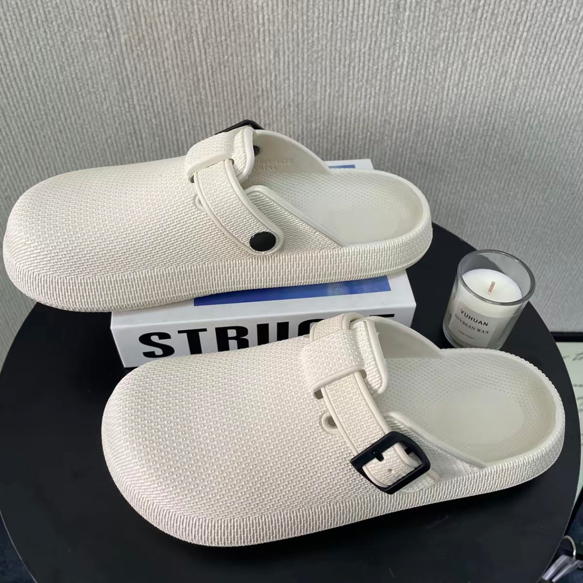 Soft Slip‑On Clogs for Women Men, Ergonomic Comfort Slippers, Adjustable Buckle Strap, Non‑Slip Lightweight Closed Toe Slides, Gradient House Shoes for Indoor Outdoor